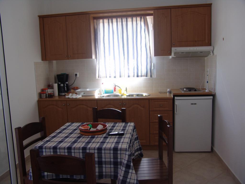 Joanna Apartments Mikri Vigla Chambre photo